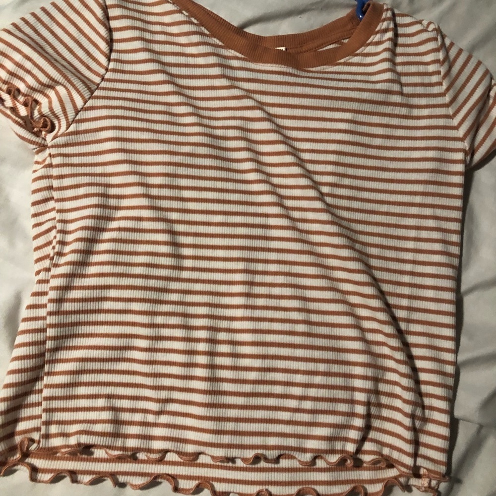 Coral and white striped tee